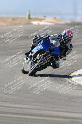 media/Jan-14-2024-SoCal Trackdays (Sun) [[2e55ec21a6]]/Turns 9 and 8 (10am)/